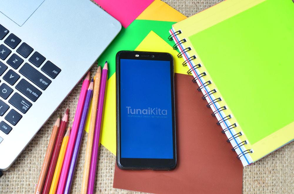 TunaiKita. (ShutterStock/Farzand01)